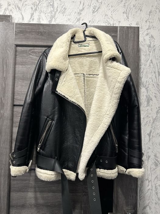 Продам дубльонку в гарному стані !