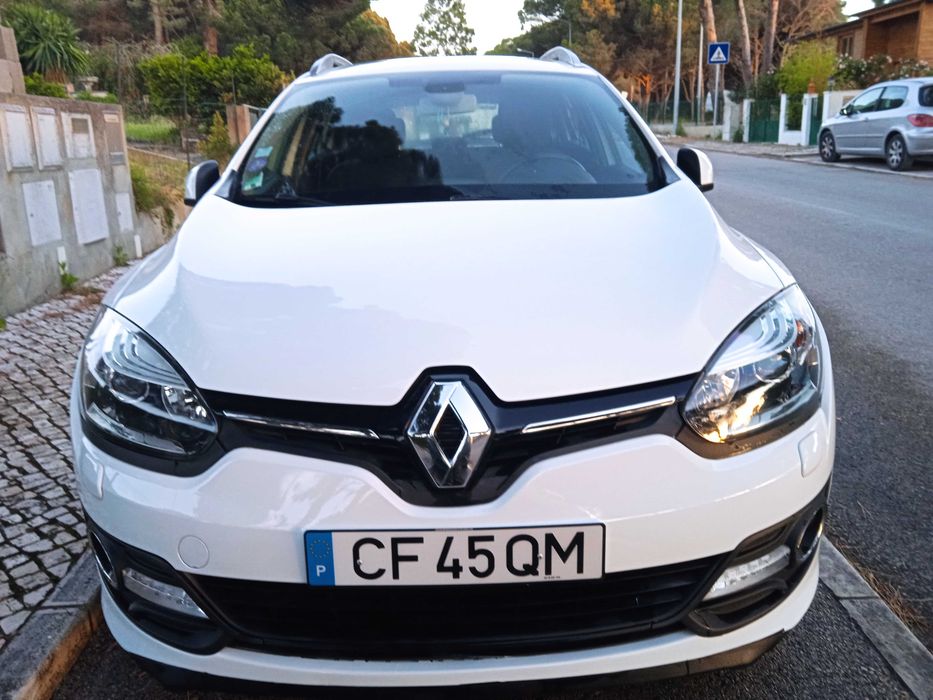 Renault megane sport tourer — photo 2
