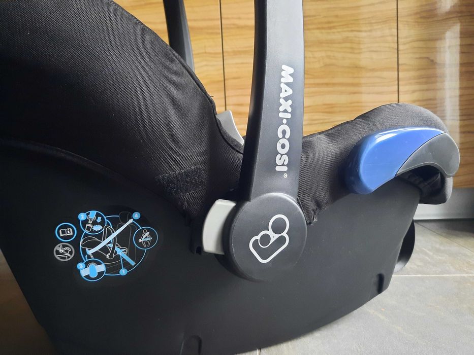 Nosidełko fotelik samochodowy dla noworodka dziecka Stan bdb