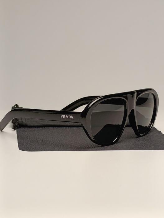 PRADA Runaway Statement