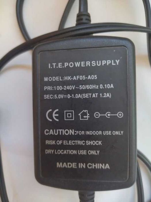 Адаптер  Power Supply 5В, 1А новый, дешево