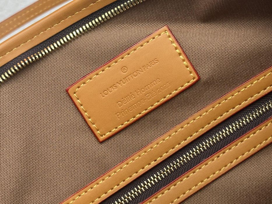Жіноча сумка LOUIS VUITTON M26174 (60x38x23 см)