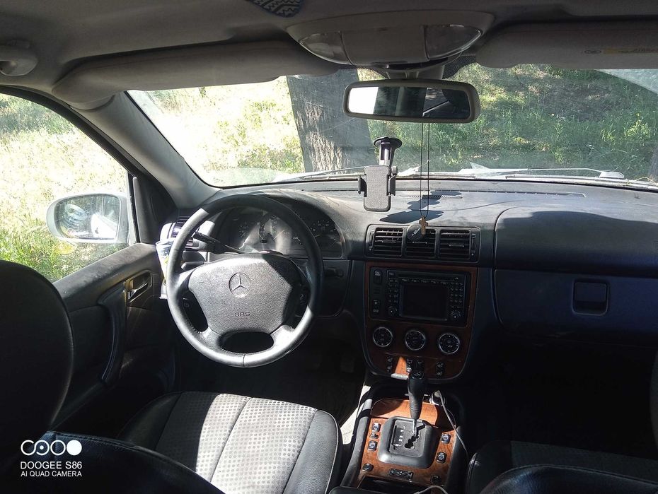 Продам Mercedes ML270