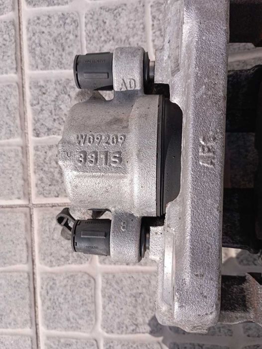 2x Pinças frente BMW Serie 3 F30, F31, F34 e F35