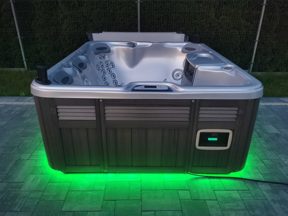 Jacuzzi Sundance Marin Balboa Geco Hotspring na bajerze Nowe i Używane