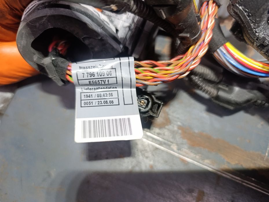 BMW E60 3.0d 235km. Wiązka silnika wersja manualna skrzynia
