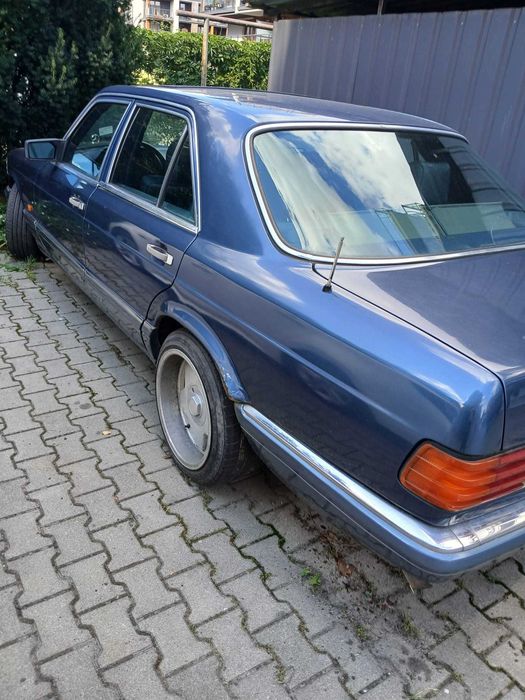 Mercedes-Benz W126 500