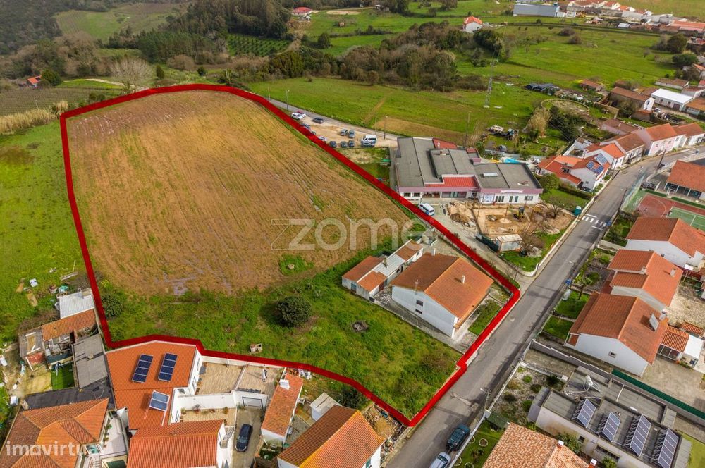 Moradia M2+1 com Terreno perto de Alcobaça