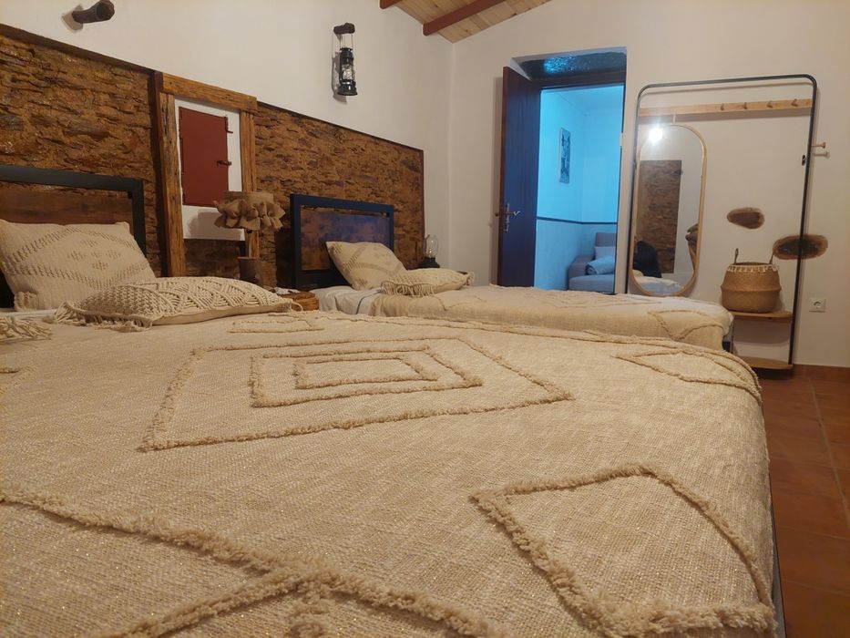 Casa no alentejo a 5km de praias fluviais monsaraz azenhas del rei