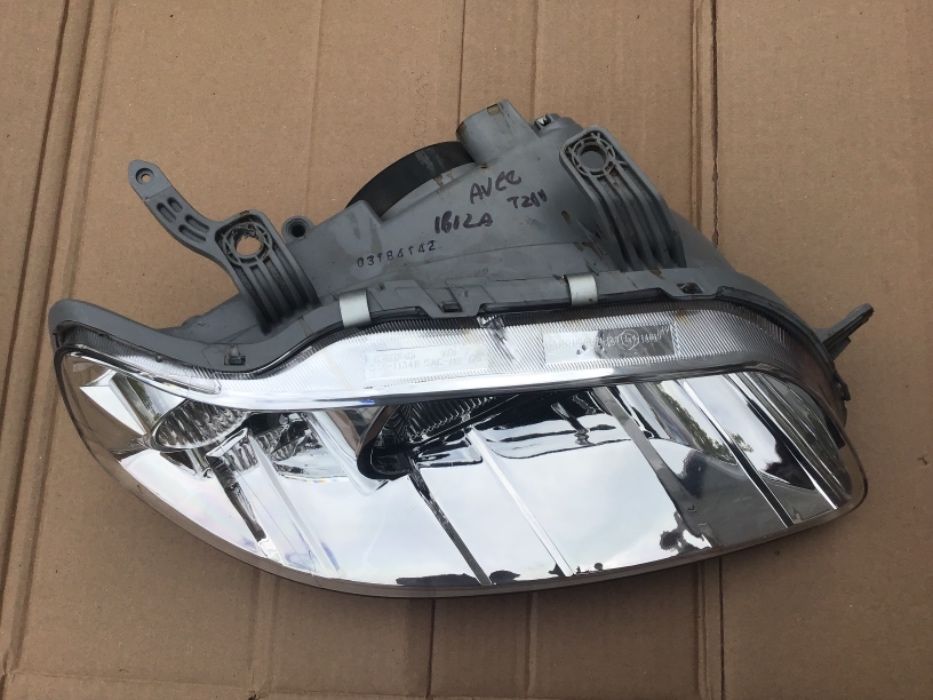 CHEVROLET AVEO daewoo kalos  lampa prawa przód europa T200