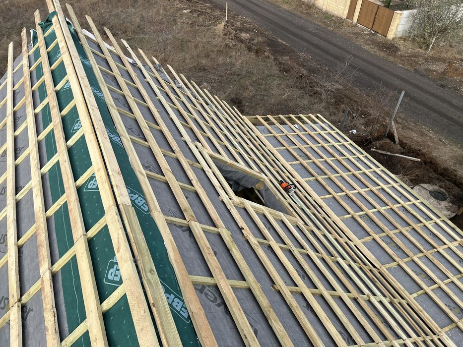 Кровельные работы Монтаж Черепицы Реконструкция Ремонт Утепление Крыши