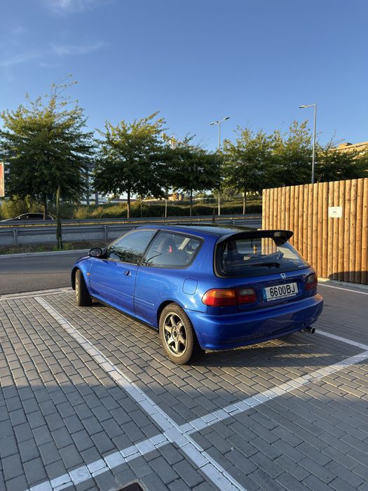 Honda Civic — fotografia 3