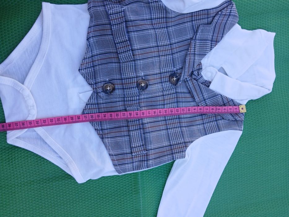 Garniturek chłopięcy dla niemowlaka rozm. 6-9 miesięcy