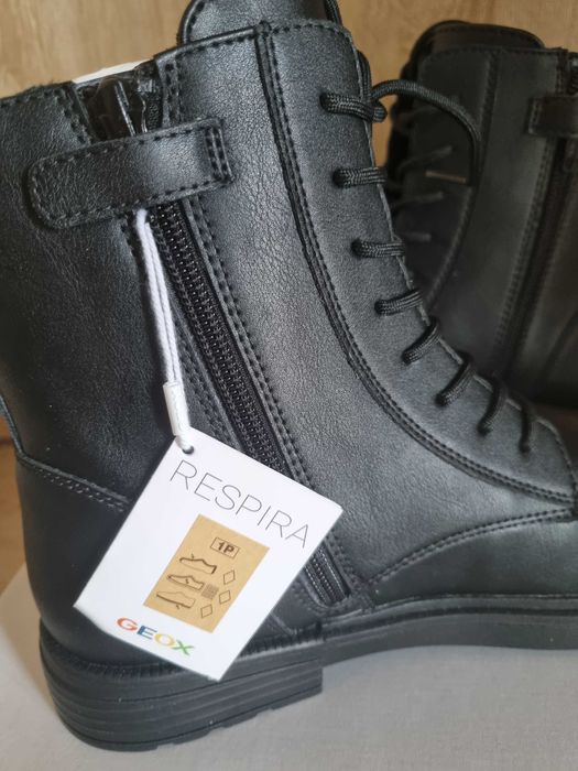Czarne botki Geox