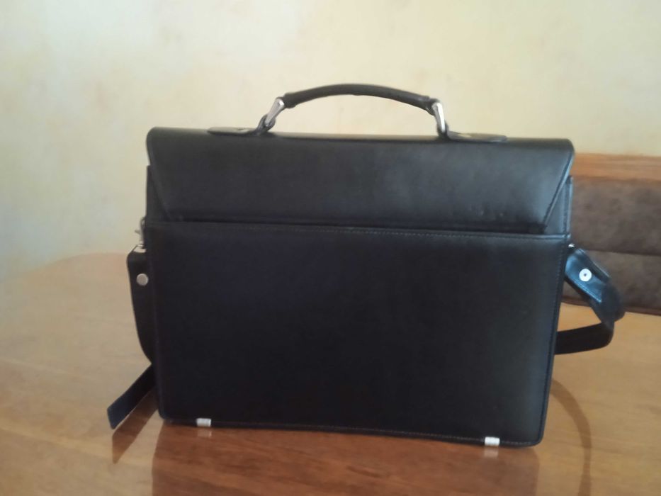 Жіночий діловий портфель  (Італія)