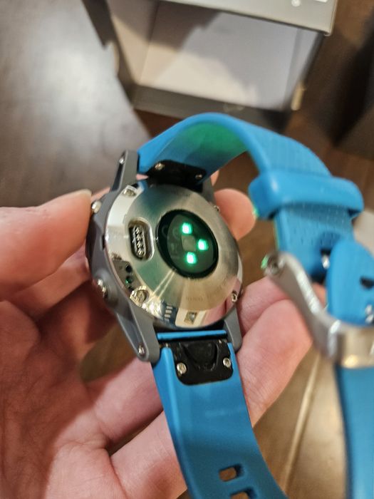 Garmin Fenix 5S – smartwatch sportowy, dobry stan