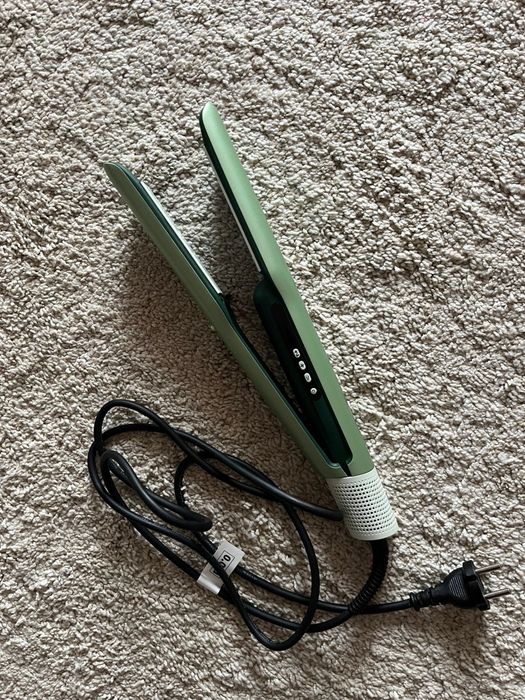 Ferro de cabelo com ar Air Lisse Olive