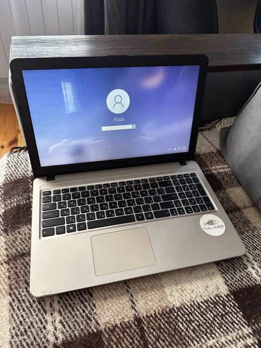 Продам 4х-ядерный ноутбук Asus R540S: 3 045 грн. - Ноутбуки Дніпро на Olx