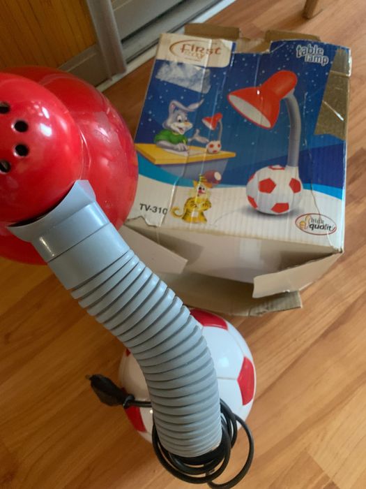 Лампа настільна лампочка