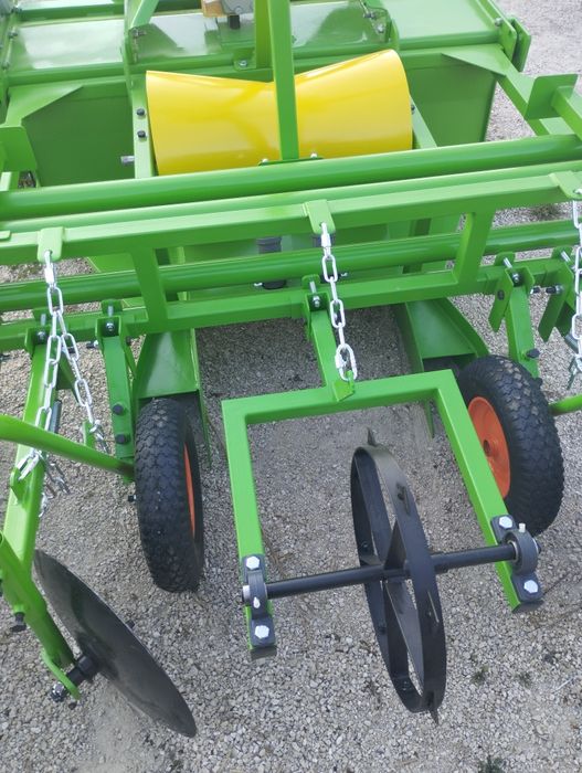 Шнековий Грядуутворювач