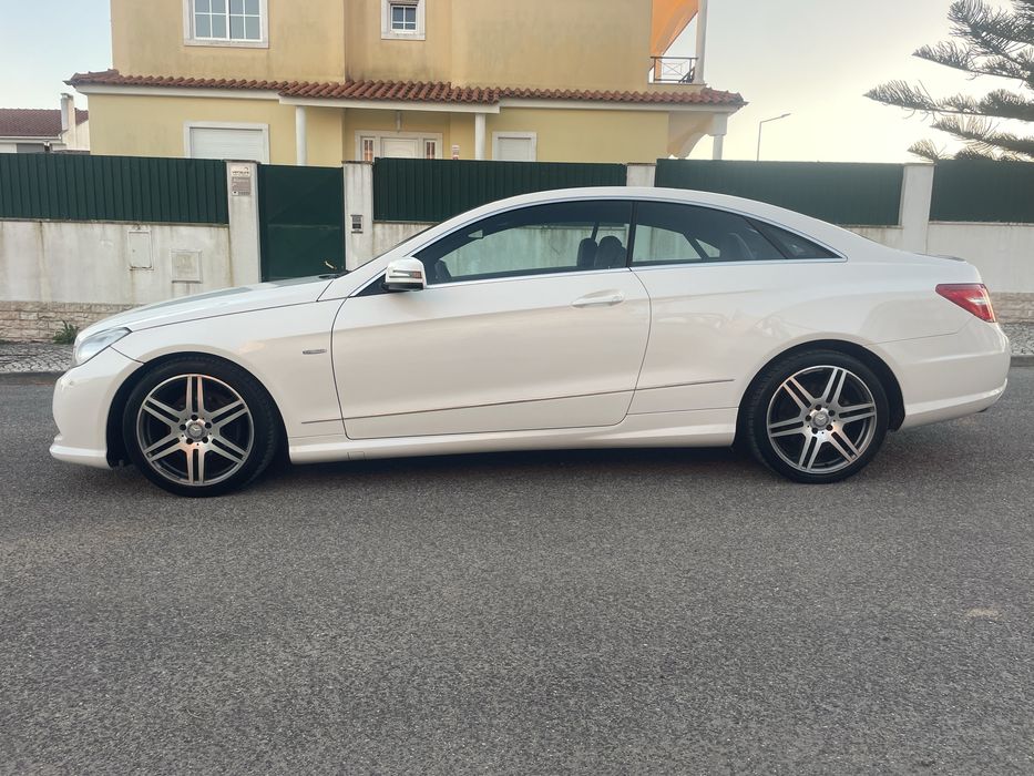 Mercedes-Bens E250cdi Coupe AMG Cx Automatica