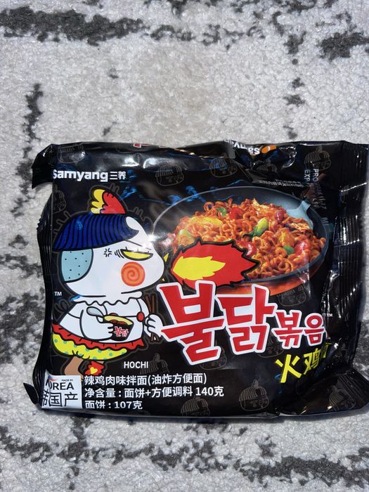 Бульдак, острое латяо, азиатские снеки