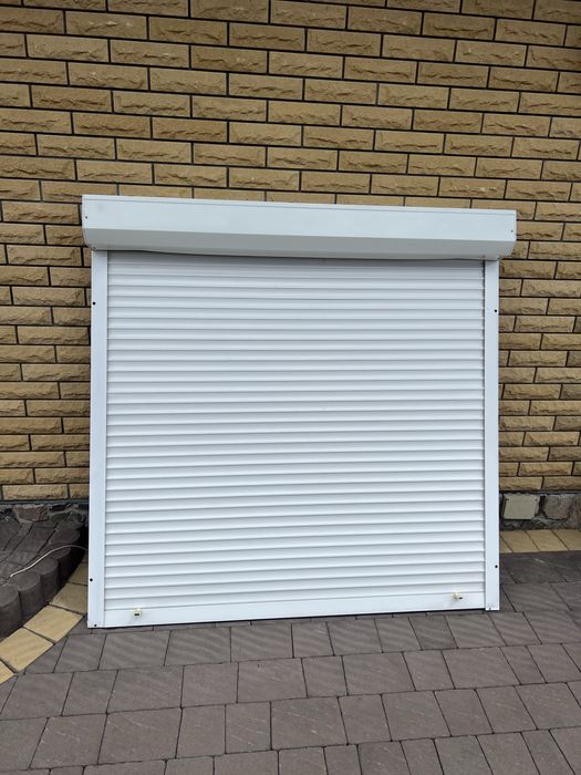 Продам віконний ролет