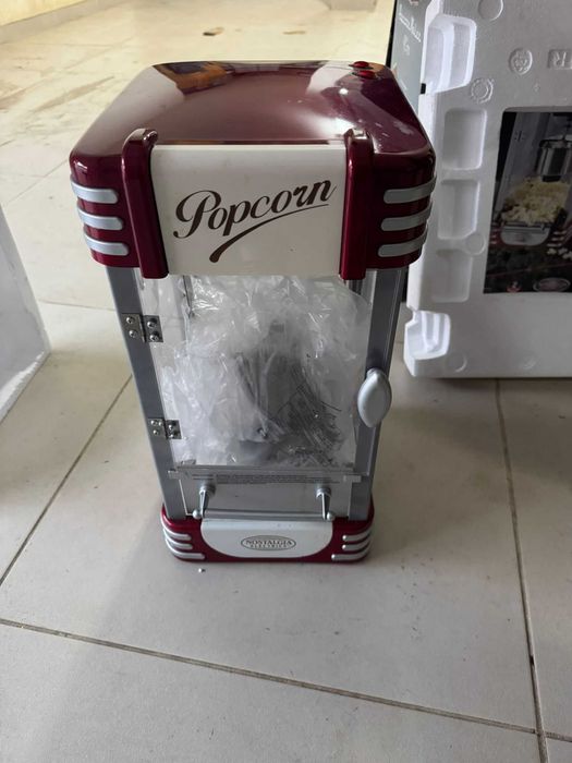 Maquina de fazer pipocas Retro