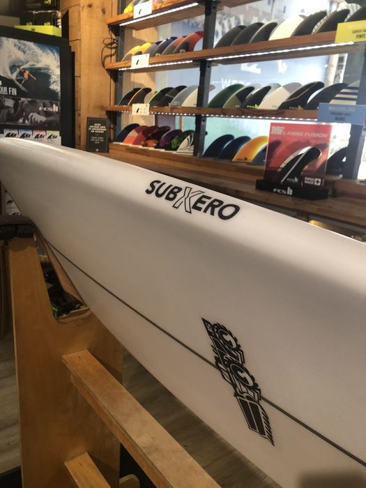 Prancha Surf JS Sub Xero