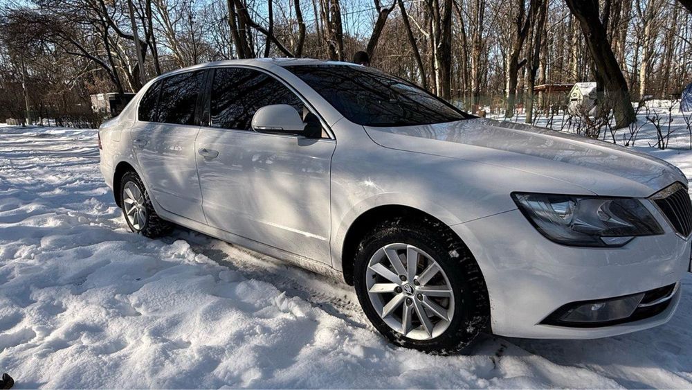 Skoda Superb 2014 VIN TMBAB43T1EB301075 фото оголошення 16 з 19