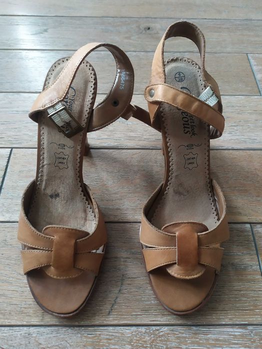 Brązowe czółenka ze skóry na obcasie elegancki sandały 39