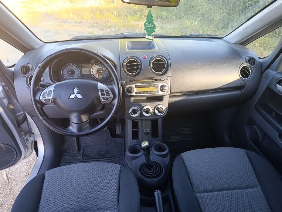 Mitsubishi Colt de 2011