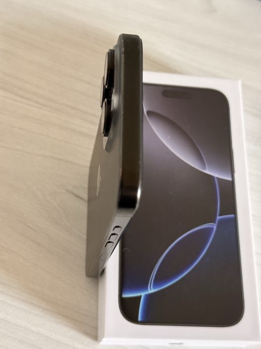 Apple iPhone 16 Pro Max 256Gb Black Titanium Neverlock