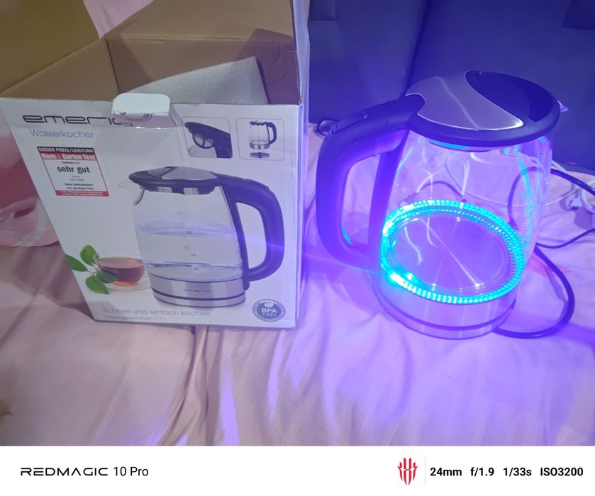 Электрочайник новый