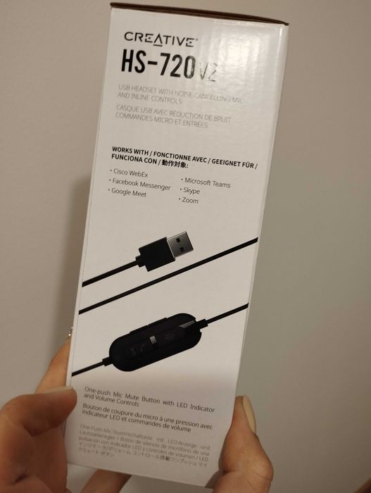 Zestaw słuchawkowy Creative HS720 V2, nowy, na prezent, okazja!