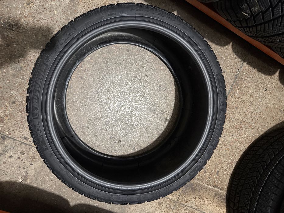 245/35 275/30 Michelin PA4