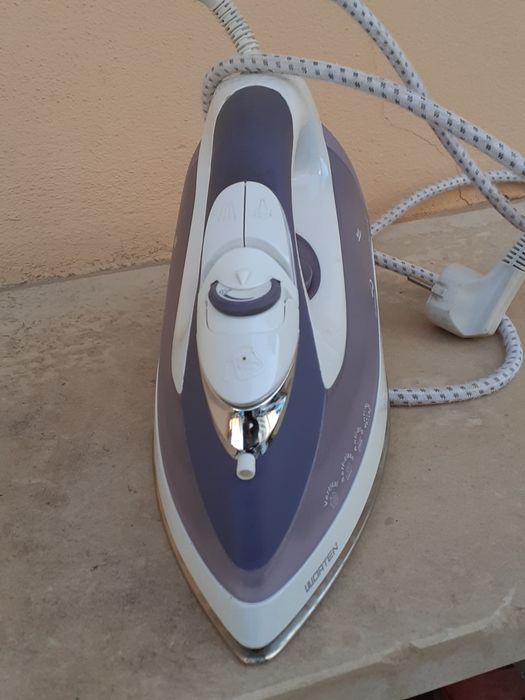Ferro Passar Roupa c Vapor