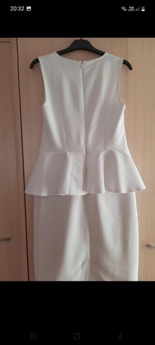 Sukienka biała elegancka S
