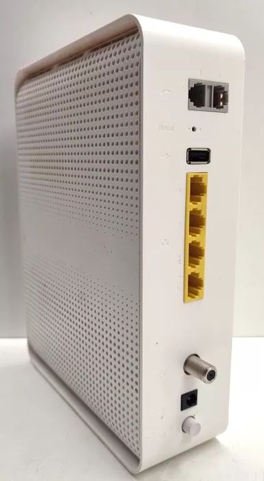 Technicolor CGA2121 Router  sieci