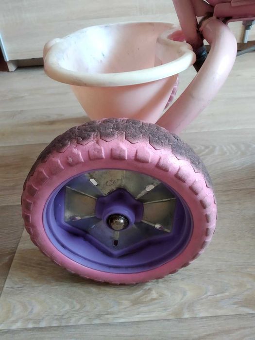 Велосипед детский трехколесный розовый