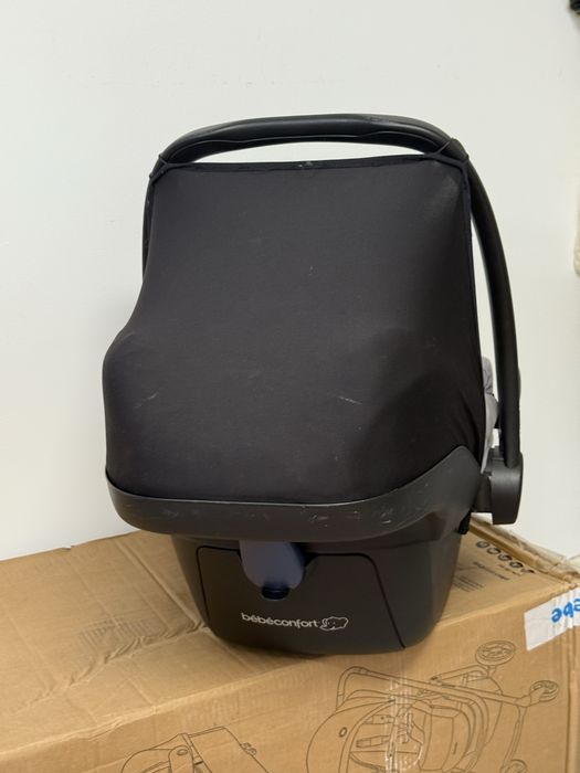 Ovinho bebecobfort + base isofix 2 way family