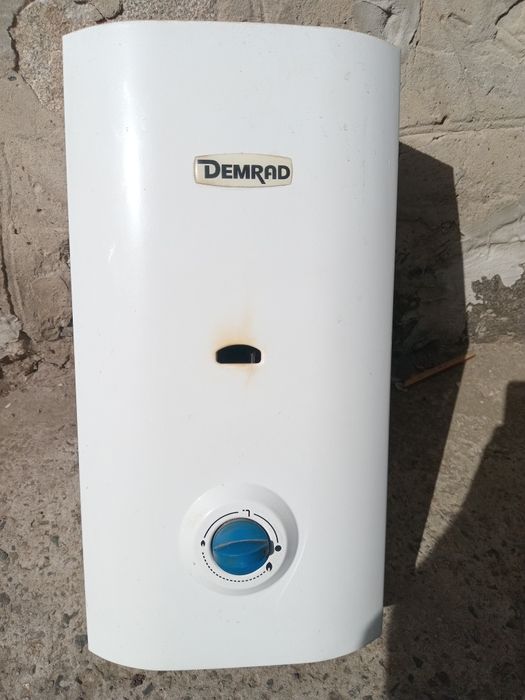 Газовая колонка безвытяжная демрат.