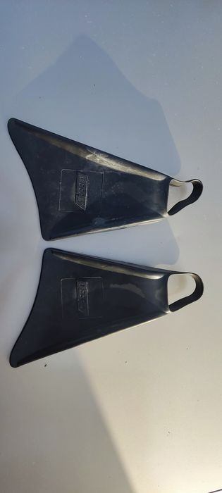 Pés de Pato Deeply64297682455169121