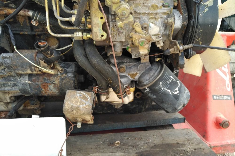 Motor Nissan LD20-II 2.0 diesel & caixa manual para Nissan Vanette.