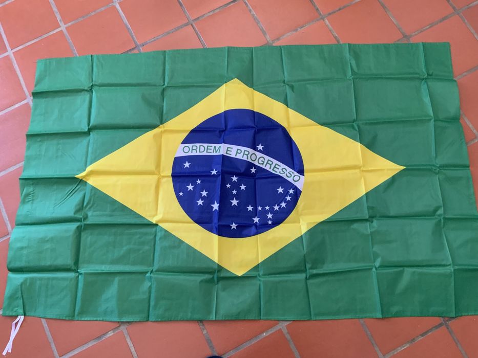 (Nova) Bandeira Brasileira 90x150 cm