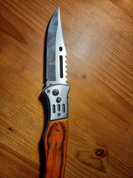 Складаний викидний ніж метал з  дерев'ян накладками на рукояті 163 г д