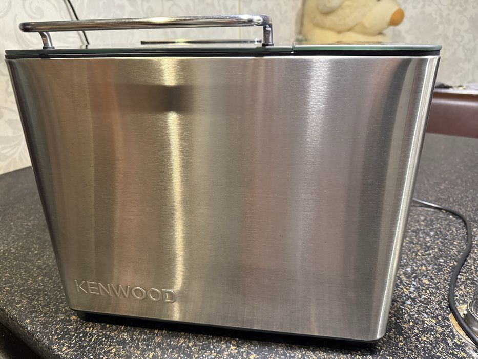 Хлібопічка Kenwood BM450