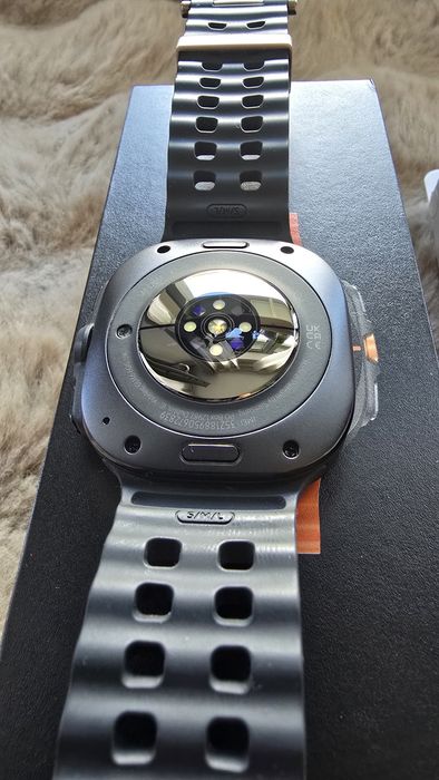 SAMSUNG Galaxy watch ultra