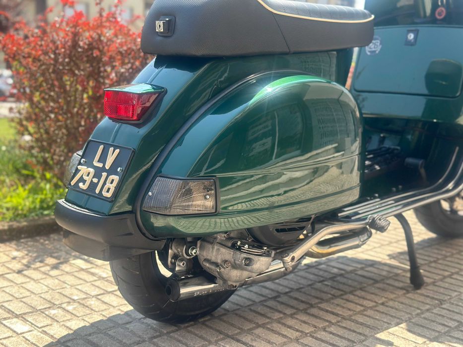 Vespa PX125E Restaurada e preparada
