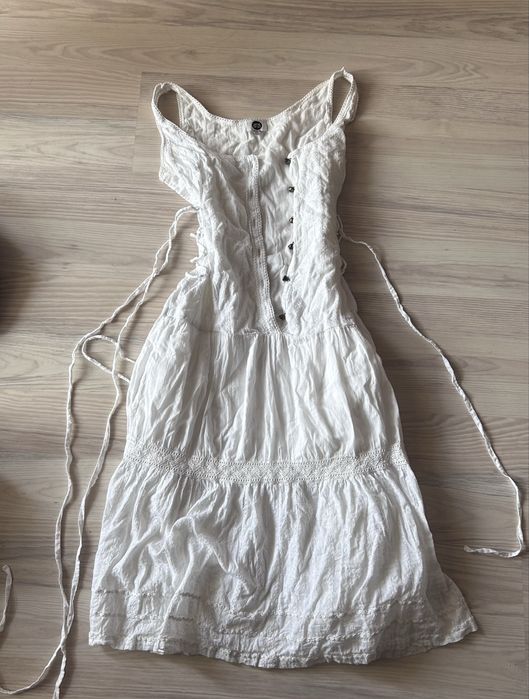 Платье на завязках